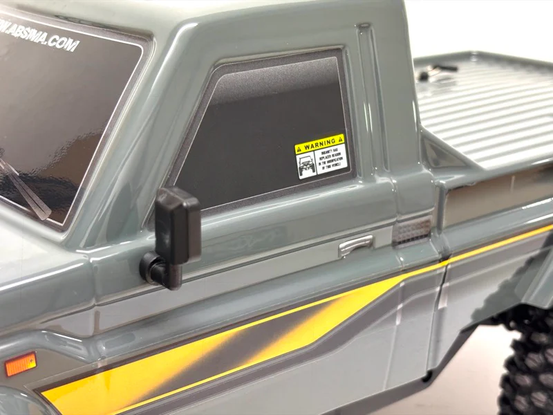 Absima Crawler CR4.4eco Hilux 4wd 1/10 RTR - Image 12