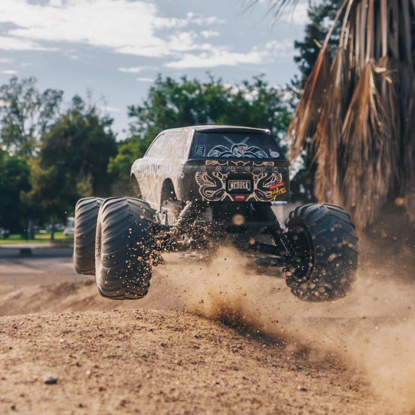 Arrma Monster Truck GORGON 4x2 Mega 550 KIT ARA3230SKT1 - Image 13