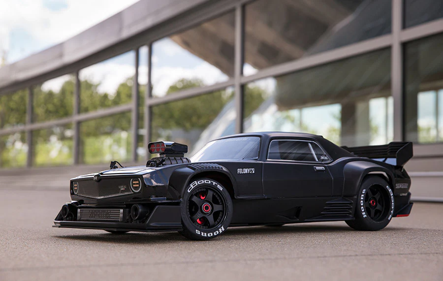Arrma Street Bash Felony Resto Mod BLX 6S RTR 1/7 ARA7617V2 - Image 33