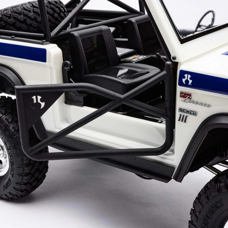 Axial SCX10 III Ford Bronco 4WD RTR AXI03014B - Image 11