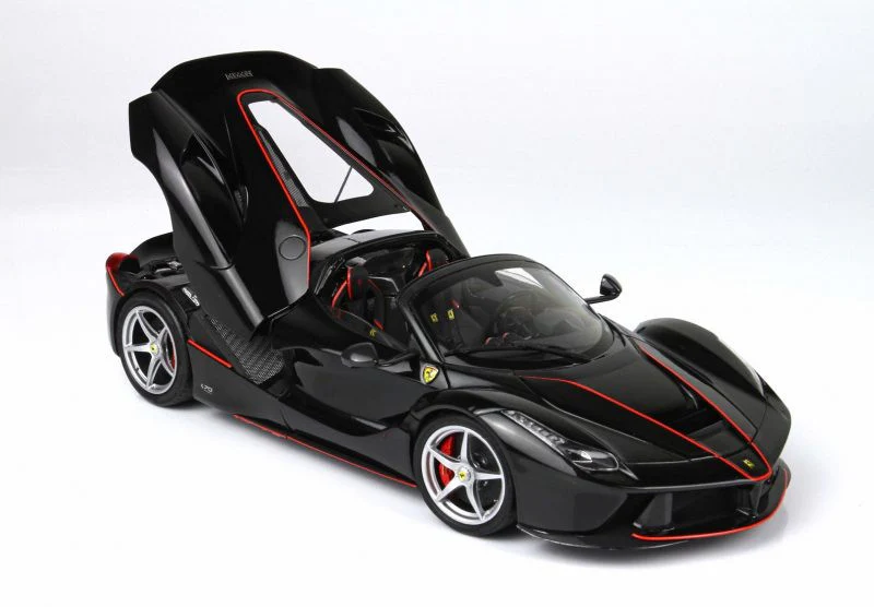 BBR Models Diecast Ferrari Laferrari Aperta Noir Daytona 1/18 BBR8182232 - Image 3