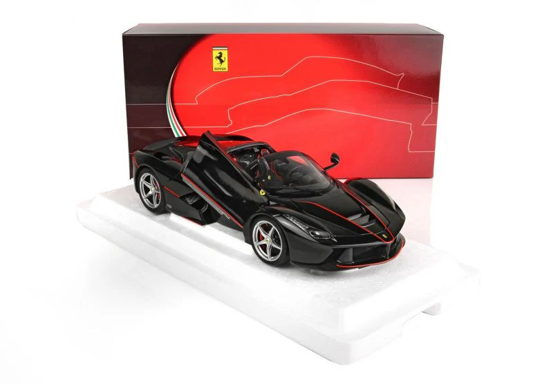 BBR Models Diecast Ferrari Laferrari Aperta Noir Daytona 1/18 BBR8182232 - Image 8