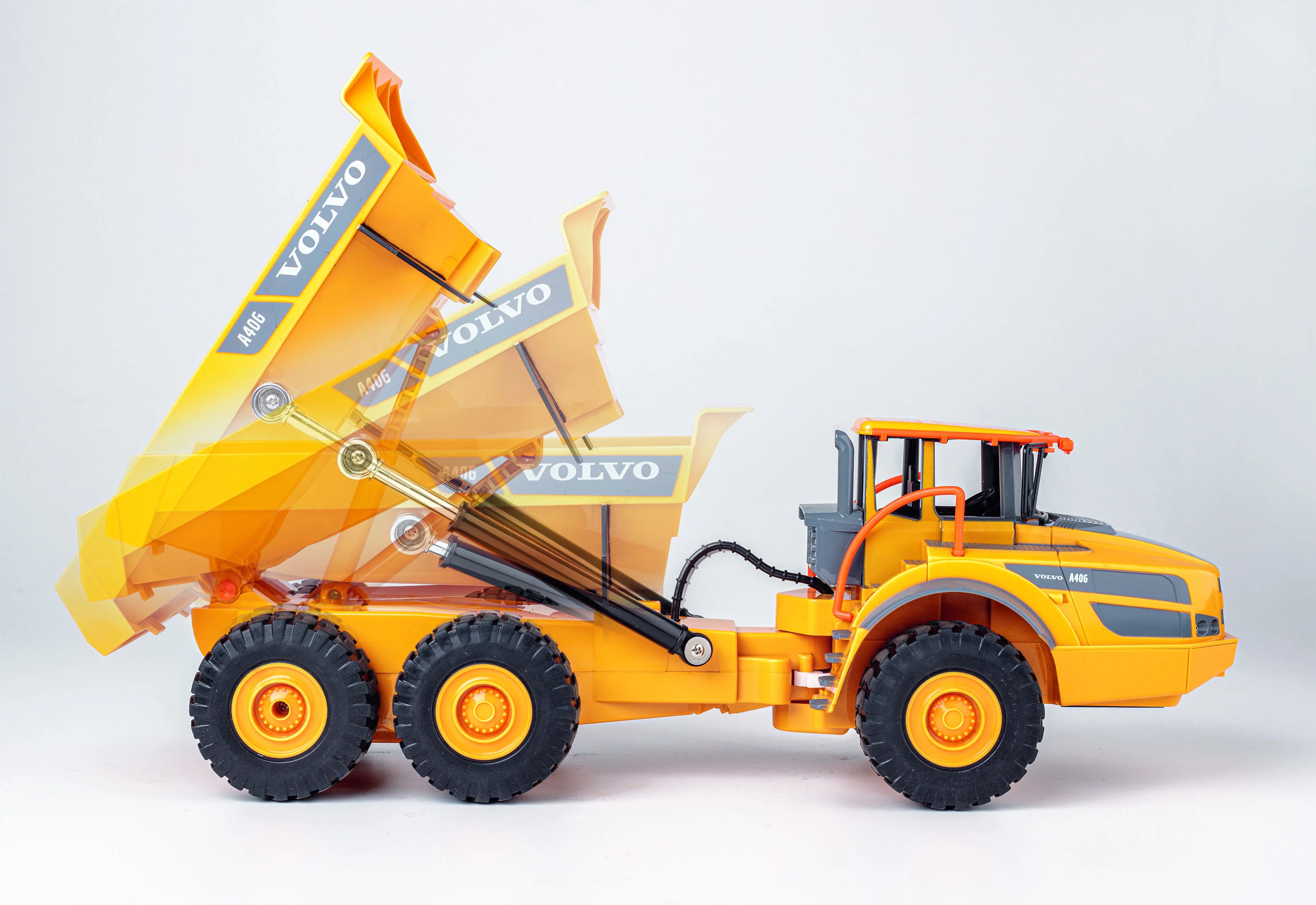 CARSON Dump Truck Volvo A40G RTR 500907669 - Image 3