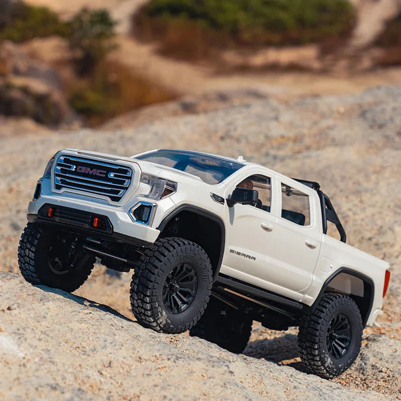 FMS Scale GMC Sierra 2019 FCX18 Brushless 4WD 1/18 RTR FMS11853RTR-WH-BL - Image 16