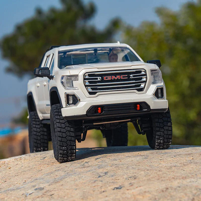 FMS Scale GMC Sierra 2019 FCX18 Brushless 4WD 1/18 RTR FMS11853RTR-WH-BL - Image 17