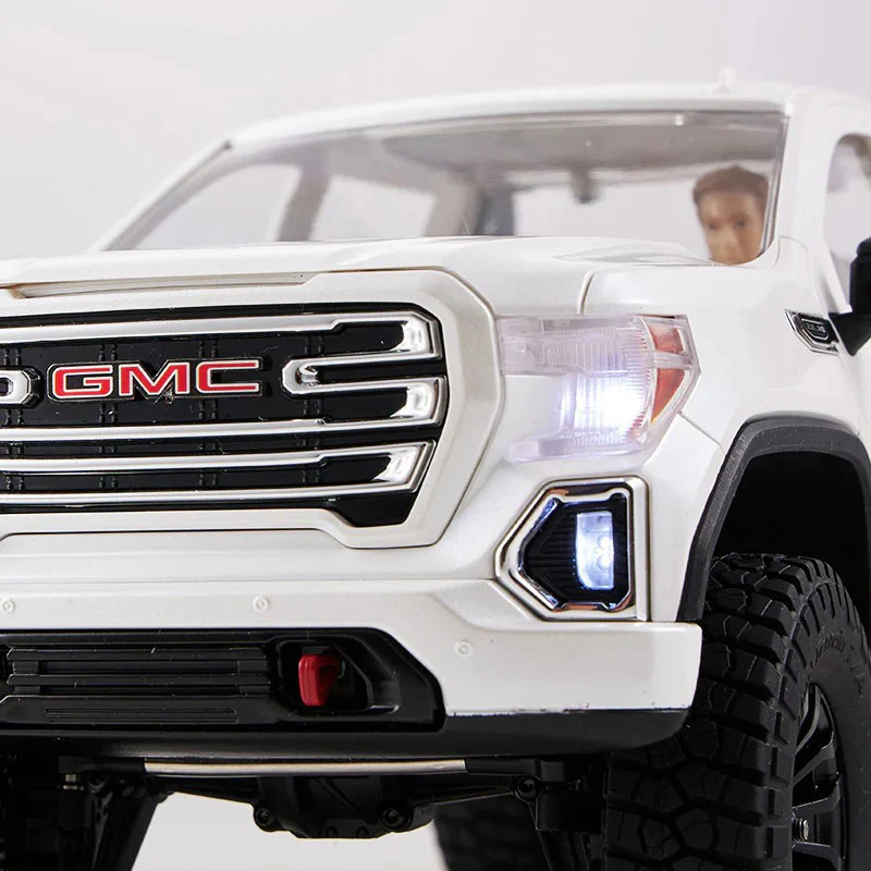 FMS Scale GMC Sierra 2019 FCX18 Brushless 4WD 1/18 RTR FMS11853RTR-WH-BL - Image 6