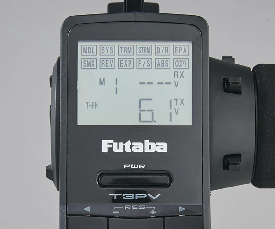 Futaba Radio 3PV + R304SB - Image 6