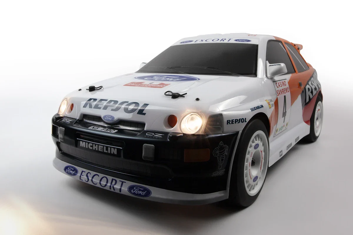 HPI Piste WR8 Flux Ford Escort RS Cosworth 1996 RTR 160558 - Image 5