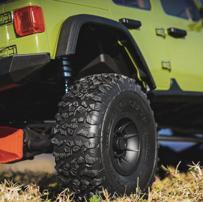 JConcepts Pneus Landmines Green 2.9 + Jantes Hazard (x2) Axial SCX6 4030-3294 - Image 2