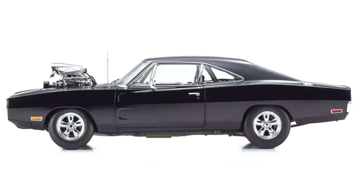 Kyosho Diecast Dodge Charger Fast & Furious 1/18 KS08974FF - Image 3