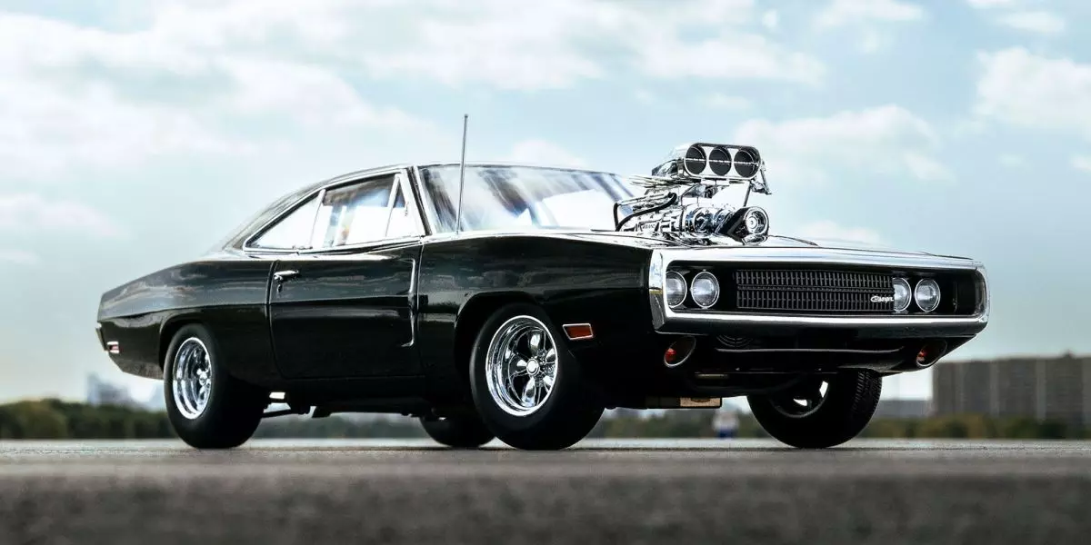Kyosho Diecast Dodge Charger Fast & Furious 1/18 KS08974FF - Image 6