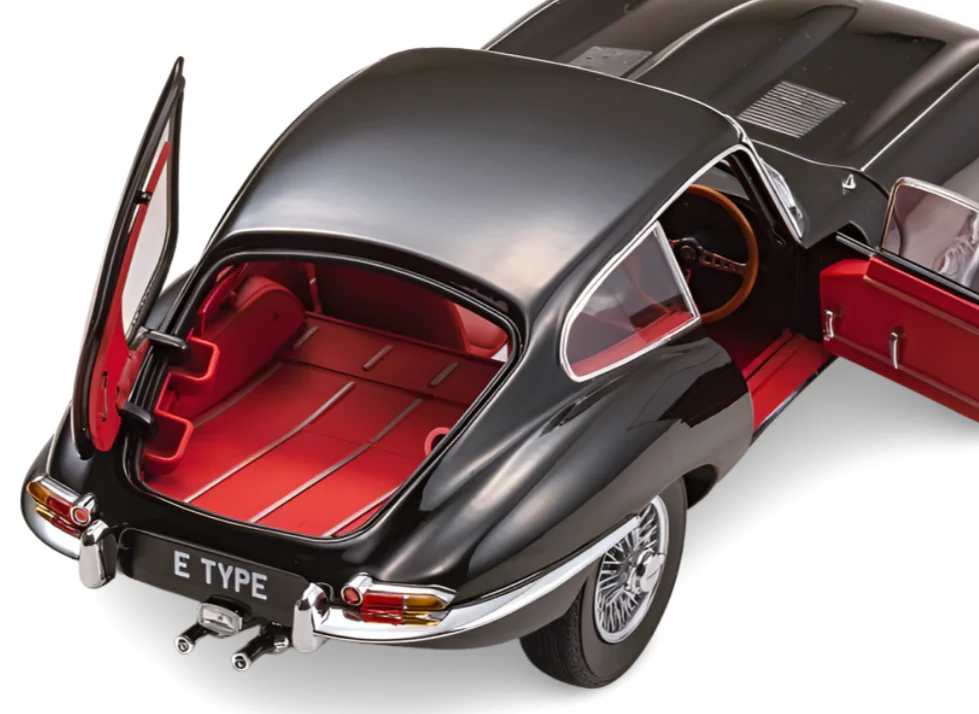 Kyosho Diecast Jaguar Type-E 3.8L Coupe MK1 1961 Noire 1/18 KS08954BK - Image 4