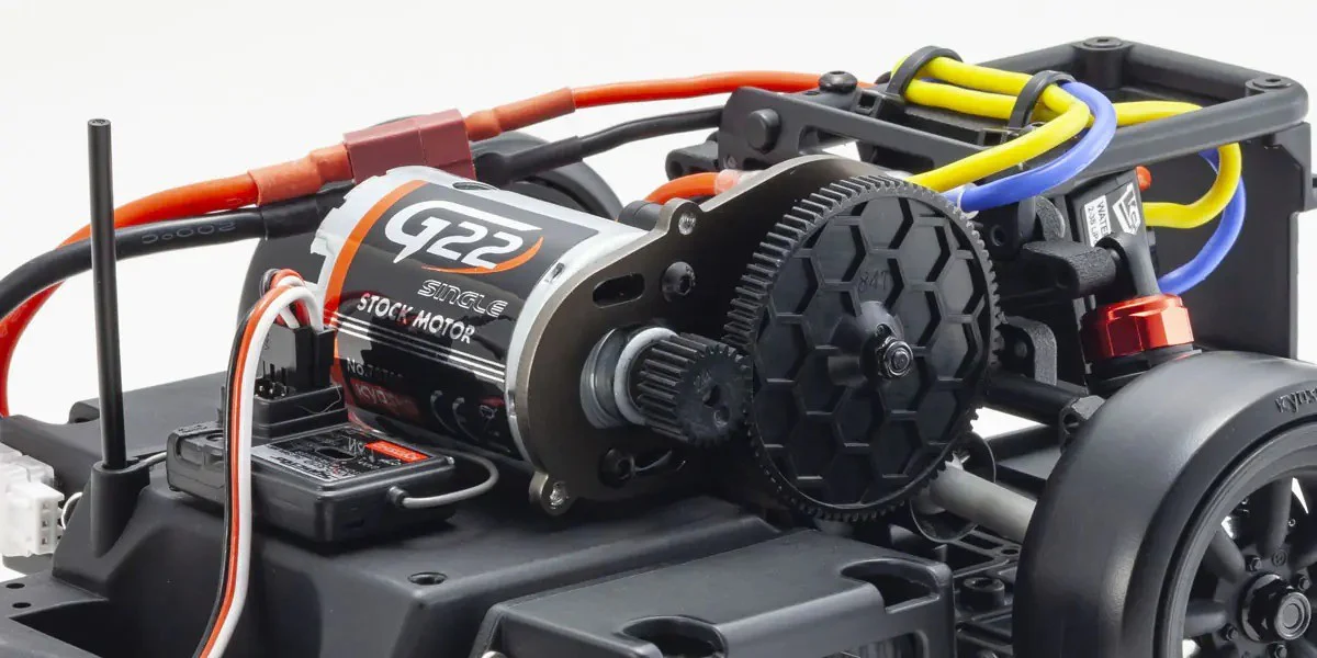 Kyosho Fazer Drift D2 Readyset D2 Toyota Sprinter Trueno AE86 RTR 34501B - Image 8