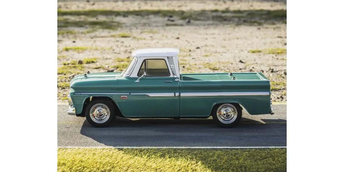 Kyosho Fazer MK2 Readyset Chevy C10 Fleetside Pickup 1966 34435T1B - Image 6