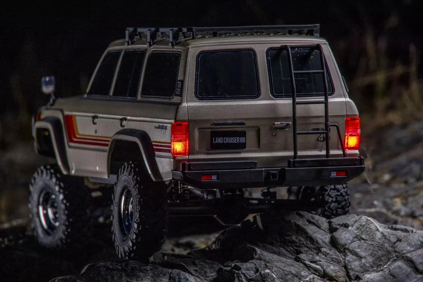 Kyosho KC10 Toyota Land Cruiser 60 Crawler 4WD 34801 - Image 14