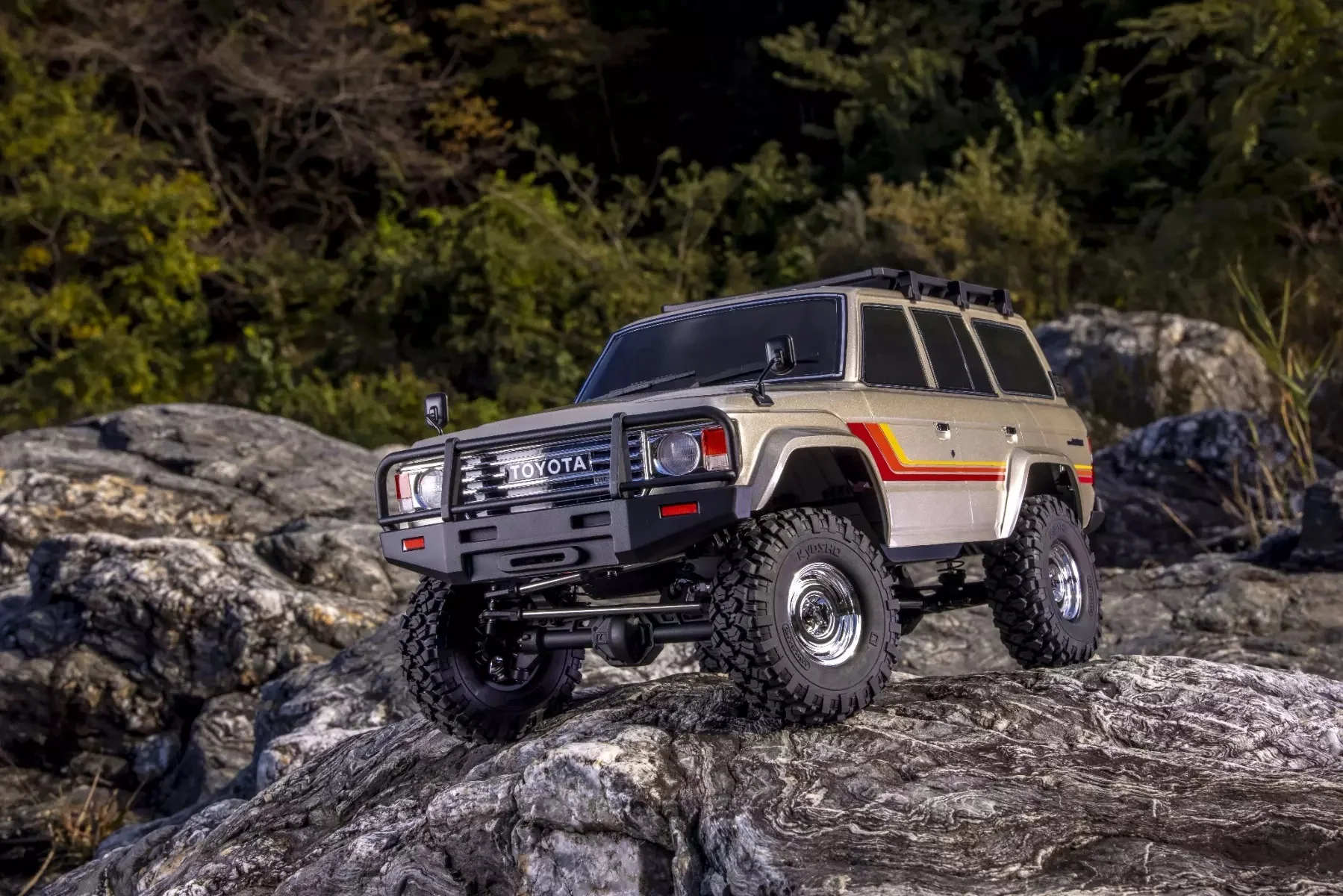 Kyosho KC10 Toyota Land Cruiser 60 Crawler 4WD 34801 - Image 8