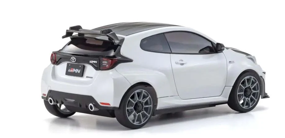 Kyosho Mini-Z MA-020 AWD Toyota GRMN Yaris Circuit Package + KT531P RTR 32640 - Image 6