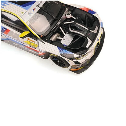 MiniChamps BMW M4 GT3 46 12 Heures de Bathurst 2025 1/18 110252046 - Image 4