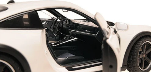 MiniChamps Porsche 911 Dakar 2022 1/18 110062070 - Image 3
