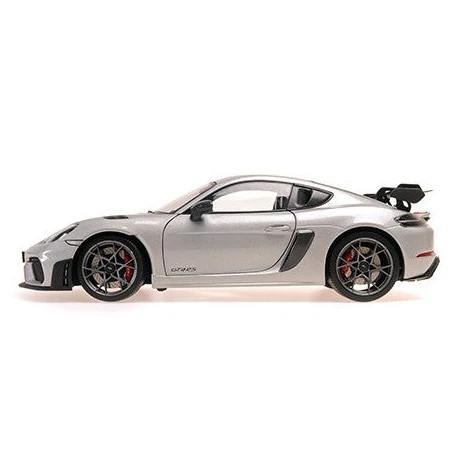 MiniChamps Porsche Cayman GT4 RS Weissach Package 2024 1/18 - Image 4