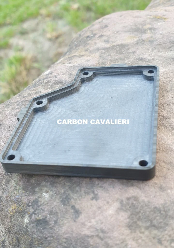 RC CARBON CAVALIERI Capot Boitier Radio Carbone Team Associated RC8B3.2 4002 - Image 2