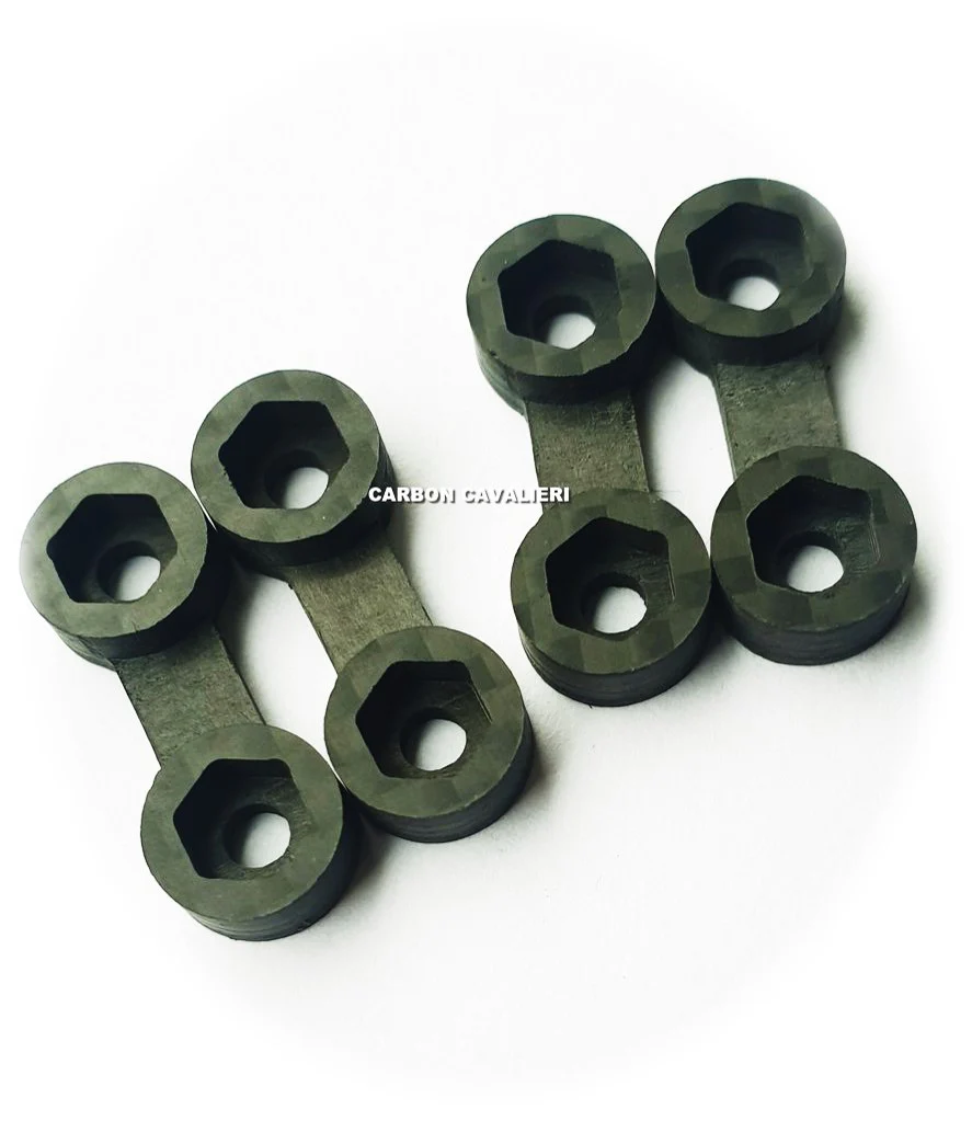 RC CARBON CAVALIERI Platine Carbone pour Aileron (x4) MBX8 K1021