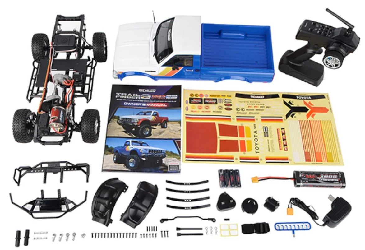 RC4WD Scale Trail Finder 2 Toyota Pickup 1982 RTR - Image 7