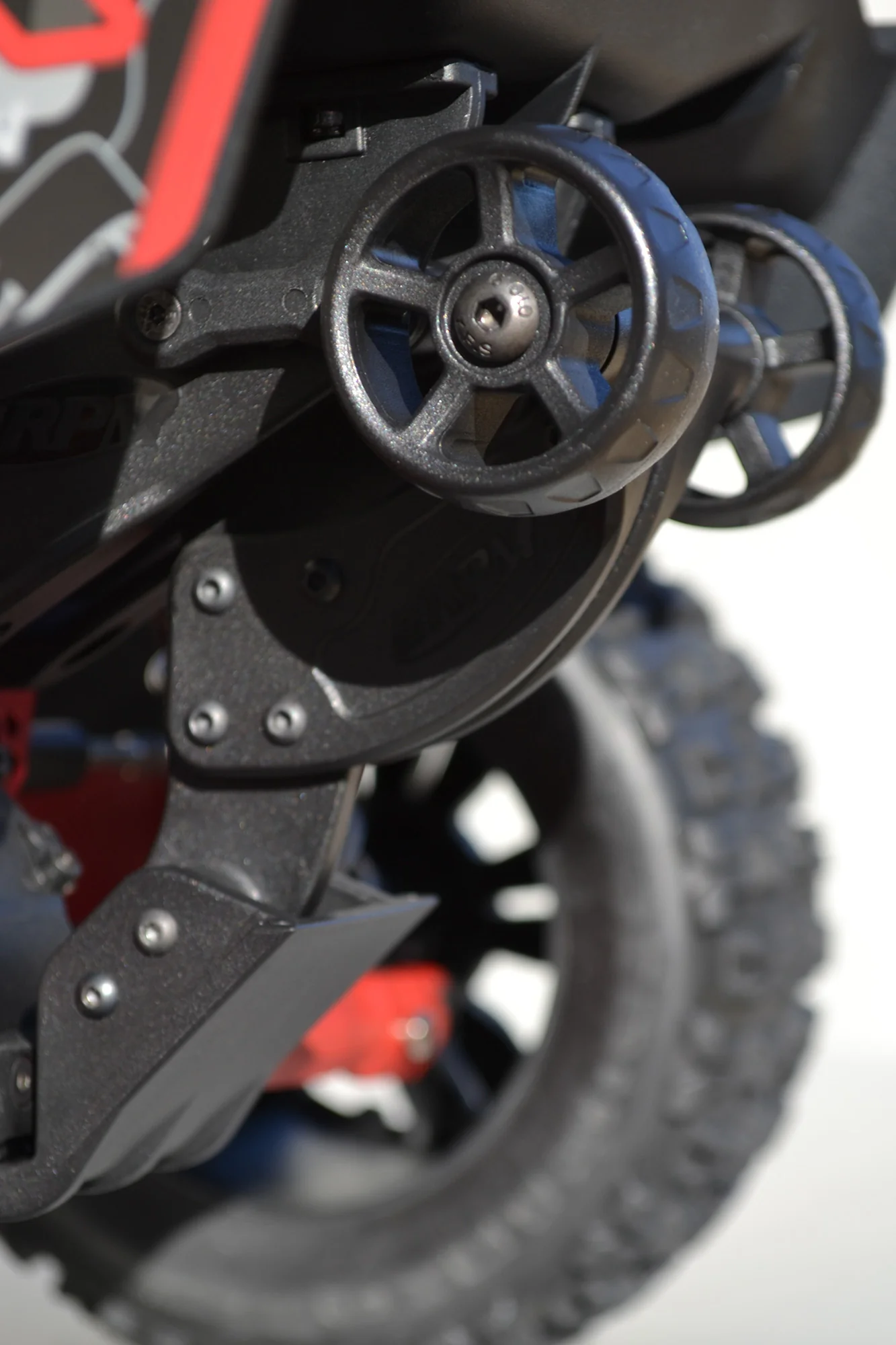 RPM Wheelie Bars HD pour Arrma 6S 72162 - Image 3