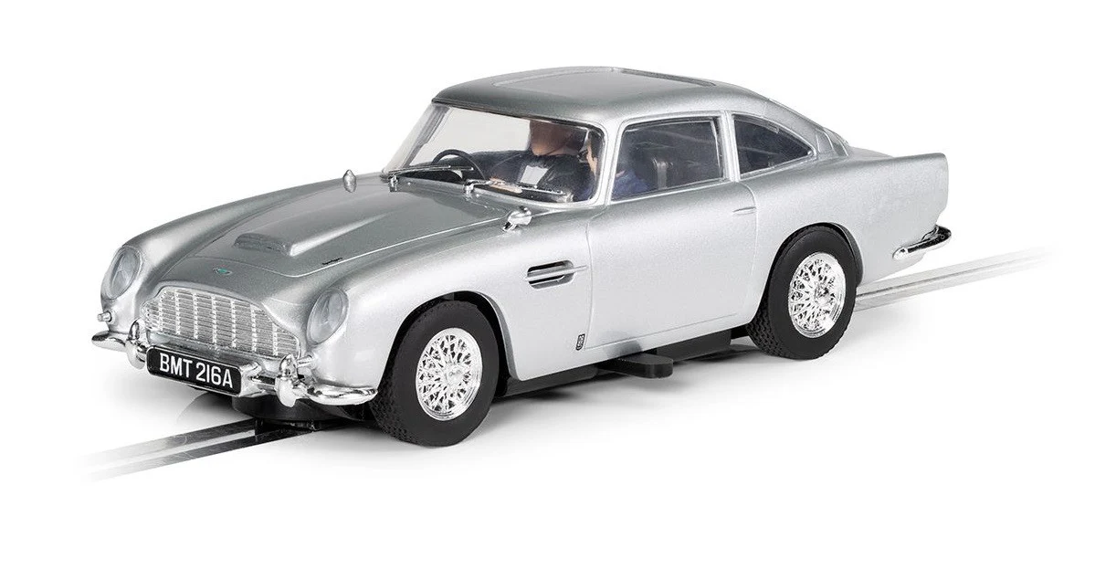 Scalextric Voiture James Bond Aston Martin DB5 Goldfinger C4436 - Image 7