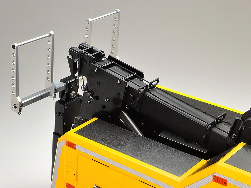 Tamiya Camion Volvo FH16 Globetrotter 750 8x4 Tow Truck KIT 56362 - Image 7