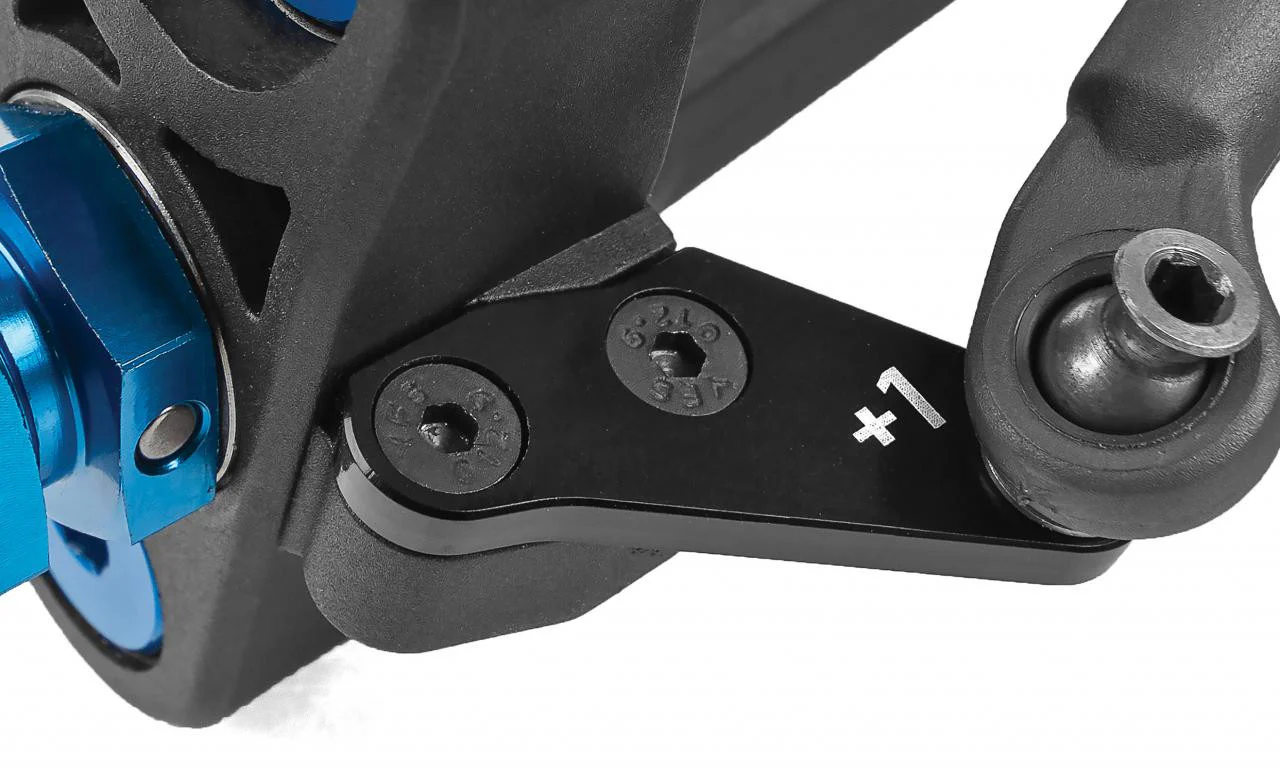 Team Associated Buggy RC8B4.1 Nitro Team KIT 80949 - Image 10