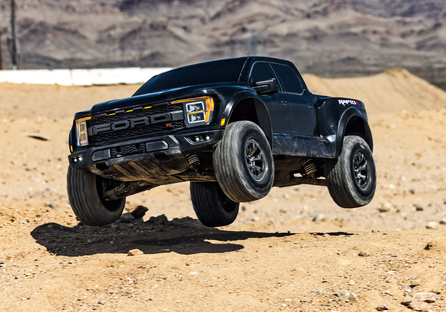 Traxxas Ford F-150 Raptor R 4x4 VXL TSM RTR 101076-4 - Image 32