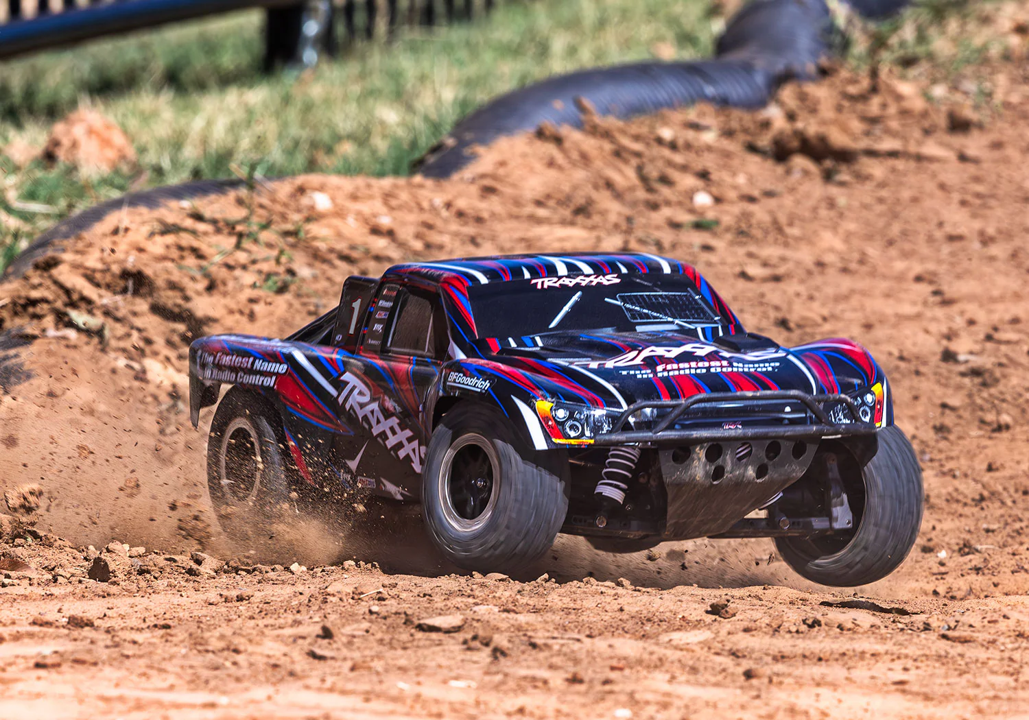 Traxxas Slash 4x4 VXL HD Clipless TSM RTR 68386-4 - Image 14
